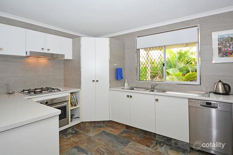 Property photo of 14 Shell Street Urangan QLD 4655