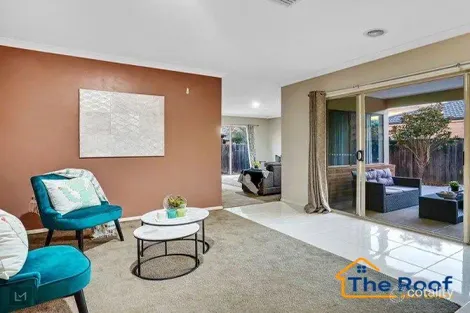 Property photo of 5 Swordgrass Avenue Tarneit VIC 3029