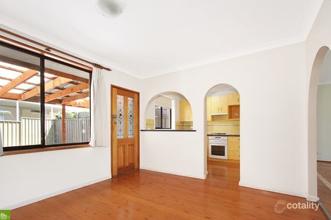 Property photo of 4 Howell Avenue Kanahooka NSW 2530