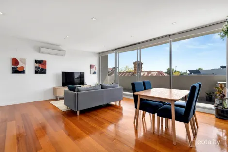 Property photo of 13/32 Napier Street Essendon VIC 3040