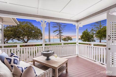 Property photo of 83 Waterloo Esplanade Wynnum QLD 4178