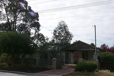 Property photo of 97 Ferndale Crescent Ferndale WA 6148