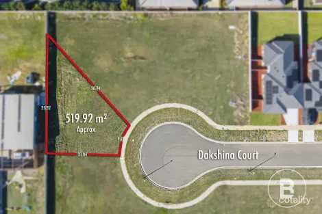 8 Dakshina Ct, Delacombe, VIC 3356