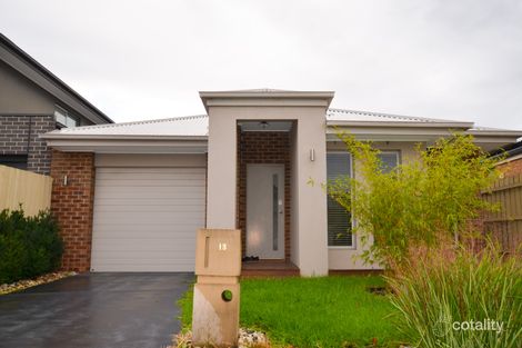 Property photo of 18 Dedina Walk Dandenong VIC 3175