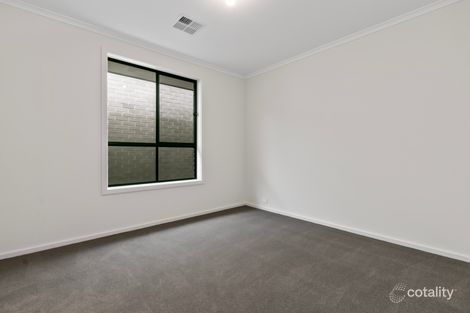 Property photo of 14 Greenfinch Grove Port Noarlunga South SA 5167