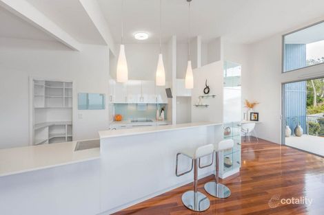 Property photo of 25 Warra Street Wynnum QLD 4178