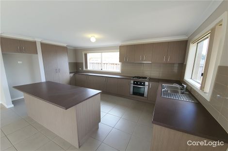 Property photo of 43 Oakpark Drive Harkness VIC 3337