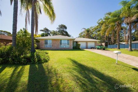 11 Turon Pde, Woolgoolga, NSW 2456