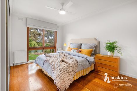 Property photo of 9-11 Frogmore Crescent Park Orchards VIC 3114