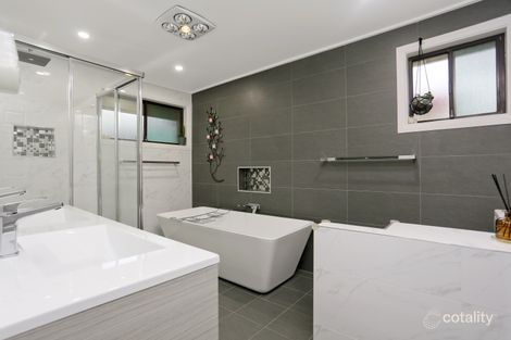 Property photo of 4 Hibiscus Court St Clair NSW 2759