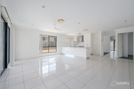 Property photo of 39 Golf View Drive Boyne Island QLD 4680