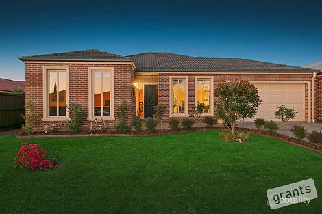 Property photo of 22 Jamieson Way Berwick VIC 3806