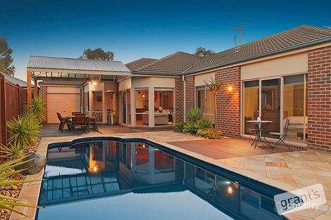 Property photo of 22 Jamieson Way Berwick VIC 3806