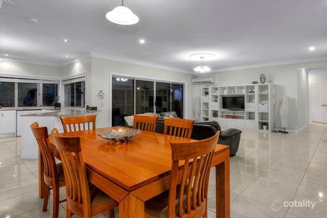 Property photo of 34 Chelsea Crescent Bridgeman Downs QLD 4035