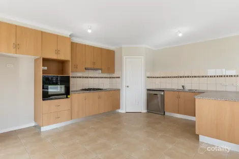 Property photo of 2/12 Bella Julia Place Lara VIC 3212
