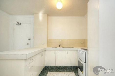 Property photo of 1/10 Brisbane Road Labrador QLD 4215