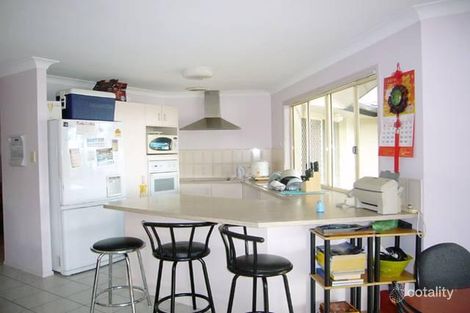 Property photo of 5 Cumberland Drive Varsity Lakes QLD 4227