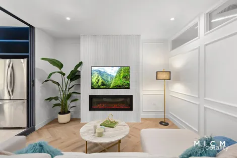 Property photo of 905/555 Flinders Street Melbourne VIC 3000