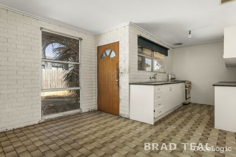 Property photo of 3 Bendoc Court Meadow Heights VIC 3048