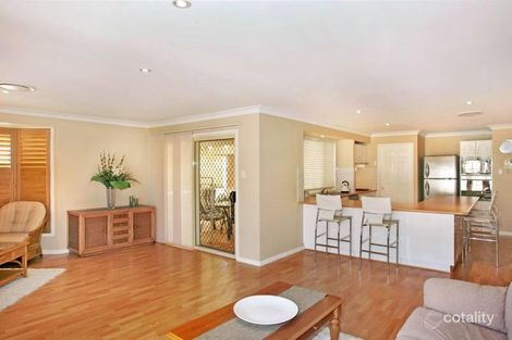 Property photo of 2 Amberlee Crescent Woongarrah NSW 2259