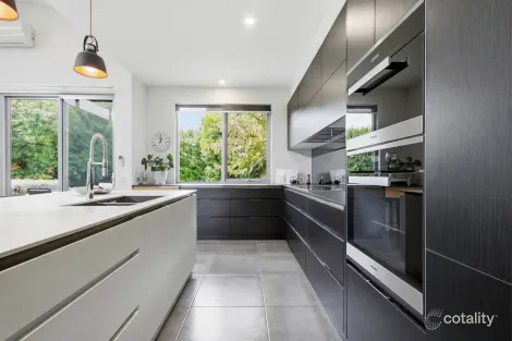 Property photo of 5 Wentworth Place Traralgon VIC 3844