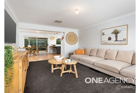 Property photo of 14 Cootamundra Boulevard Gobbagombalin NSW 2650