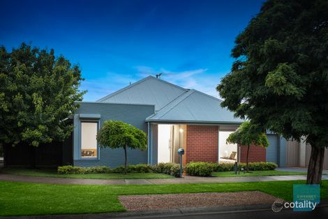 14 Braeside Walk, Caroline Springs, VIC 3023