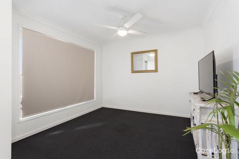 Property photo of 33 Primrose Crescent Redbank Plains QLD 4301