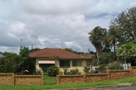 Property photo of 75 Ranchby Avenue Lake Heights NSW 2502