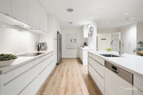 Property photo of 41 Kinross Crescent Floreat WA 6014