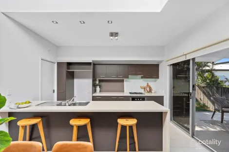 Property photo of 11/99 Ashby Street Fairfield QLD 4103