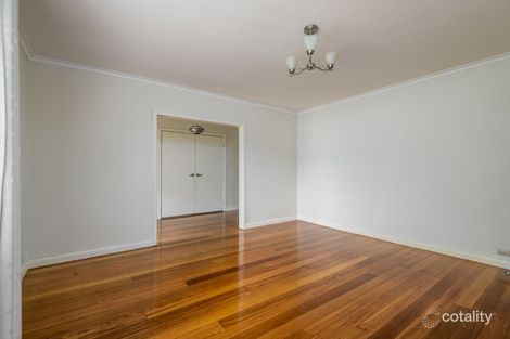 Property photo of 39 Wattle Grove Mulgrave VIC 3170
