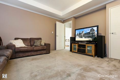 Property photo of 8 Friarbird Terrace Beeliar WA 6164