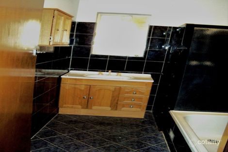 Property photo of 48 Muriel Drive Pooraka SA 5095