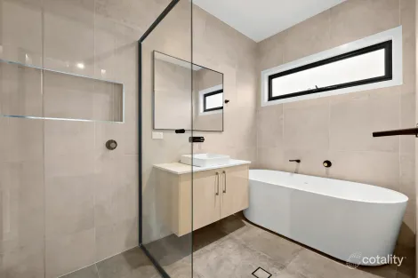 Property photo of 2/6 Raoul Place Lyons ACT 2606