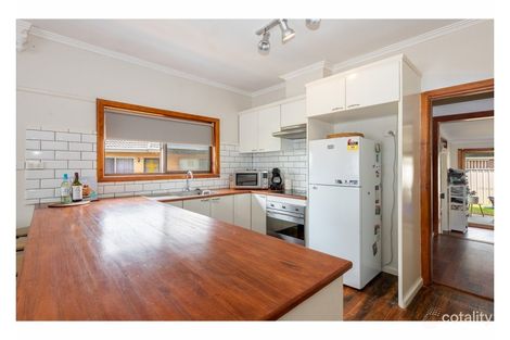 Property photo of 1/481 Kotthoff Street Lavington NSW 2641