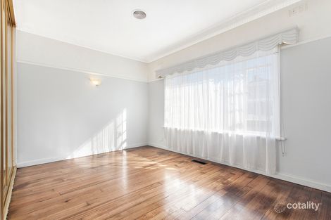 Property photo of 29 McLaurin Road Carnegie VIC 3163