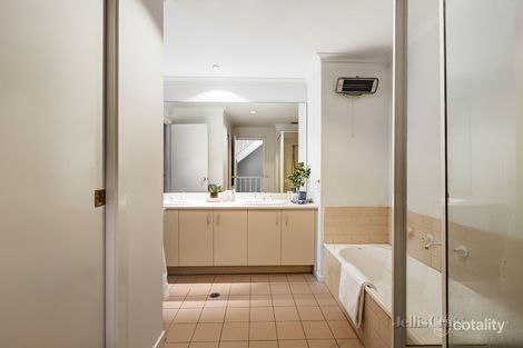 Property photo of 201 Roseneath Street Clifton Hill VIC 3068