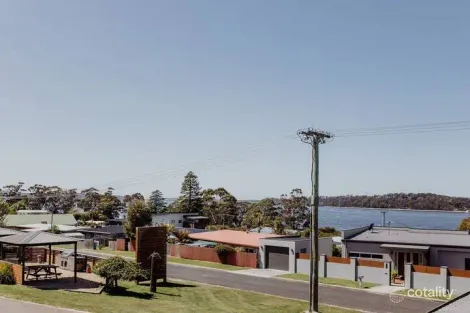 5/16-18 Halcyon Gr, St Helens, TAS 7216