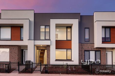 10 Lamington Walk, Wollert, VIC 3750