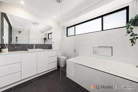 Property photo of 61 Sandra Street Woodpark NSW 2164