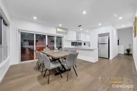 Property photo of 217 Windrock Avenue Craigieburn VIC 3064