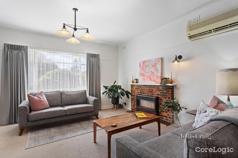 Property photo of 16 Beddoe Avenue Bentleigh East VIC 3165