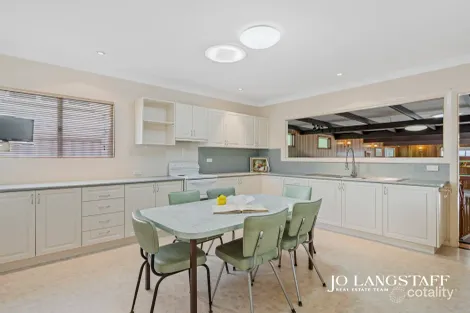 Property photo of 7 Euree Street Kenmore QLD 4069