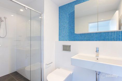 Property photo of 7/16-22 Sturdee Parade Dee Why NSW 2099