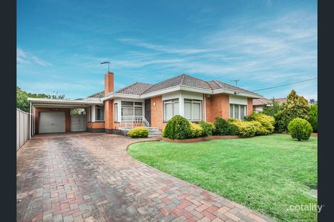 Property photo of 1 Hughes Parade Reservoir VIC 3073