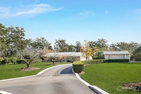 Property photo of 10 Glenroy Place Middle Dural NSW 2158