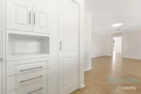 Property photo of 2A Tian Close Willetton WA 6155