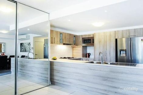 Property photo of 30/1 Boulton Drive Nerang QLD 4211