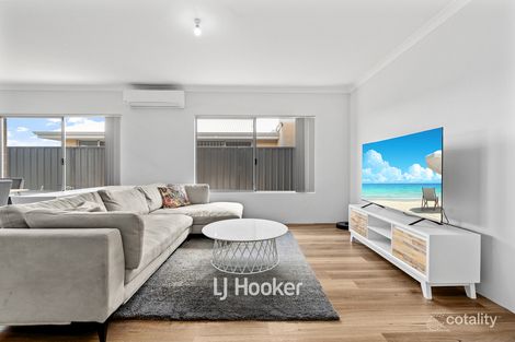 Property photo of 27 Columbine Terrace Glen Iris WA 6230